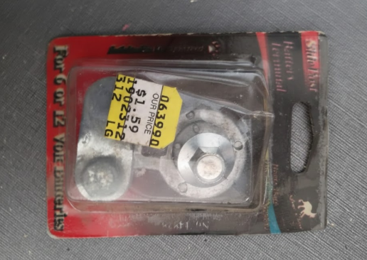 Heavy Duty Side Post Battery Terminal for 6 or 12 Volt Batteries Heavy Duty Side Post Battery Terminal for 6 or 12 Volt Batteries