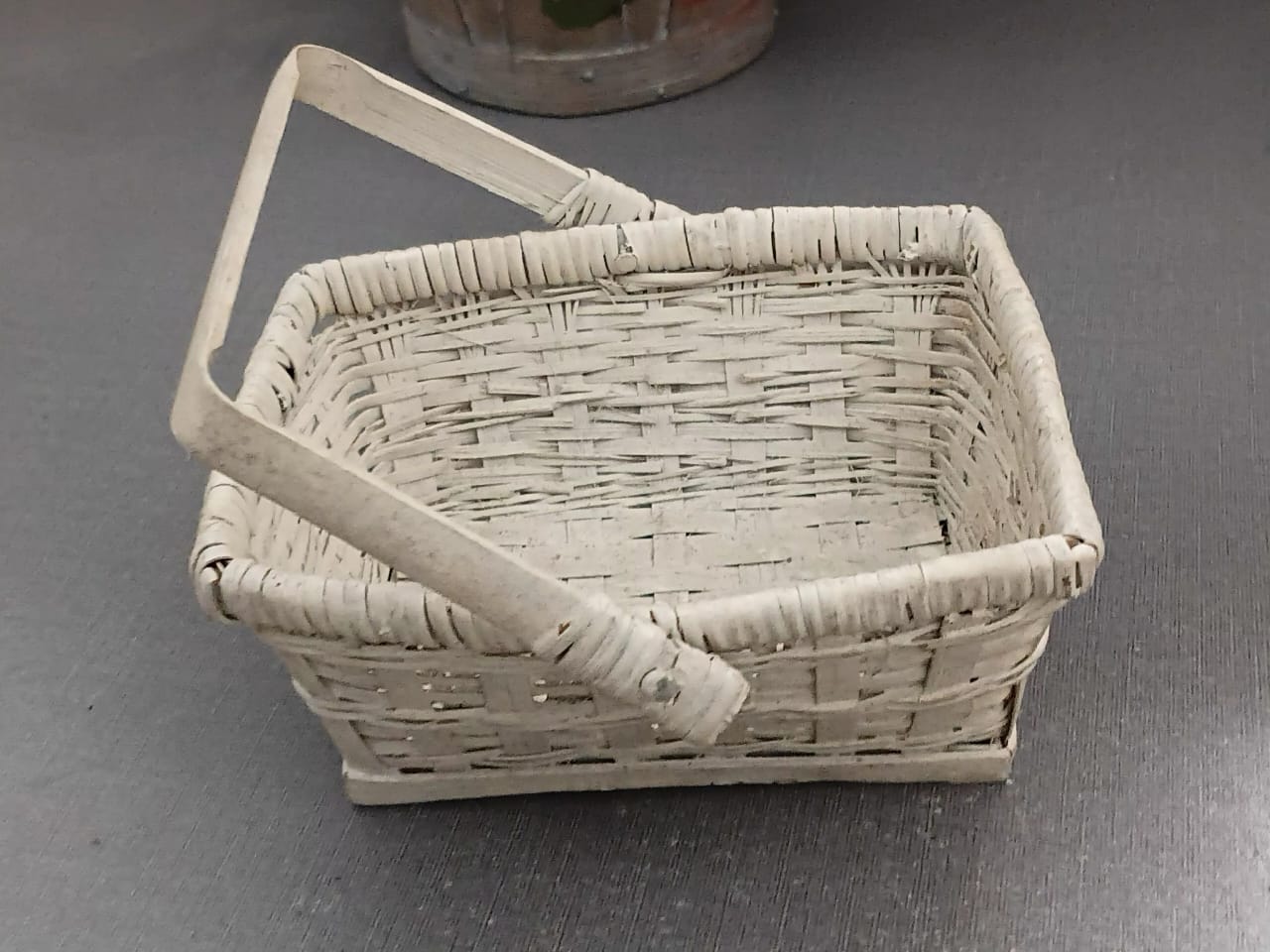 artisan whitewash woven picnic basket Artisan Whitewash Woven Picnic Basket