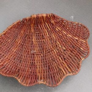 Scalloped Woven Willow Shell Tray.