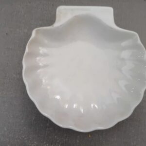 Serene Scallop Ceramic Shell Dish