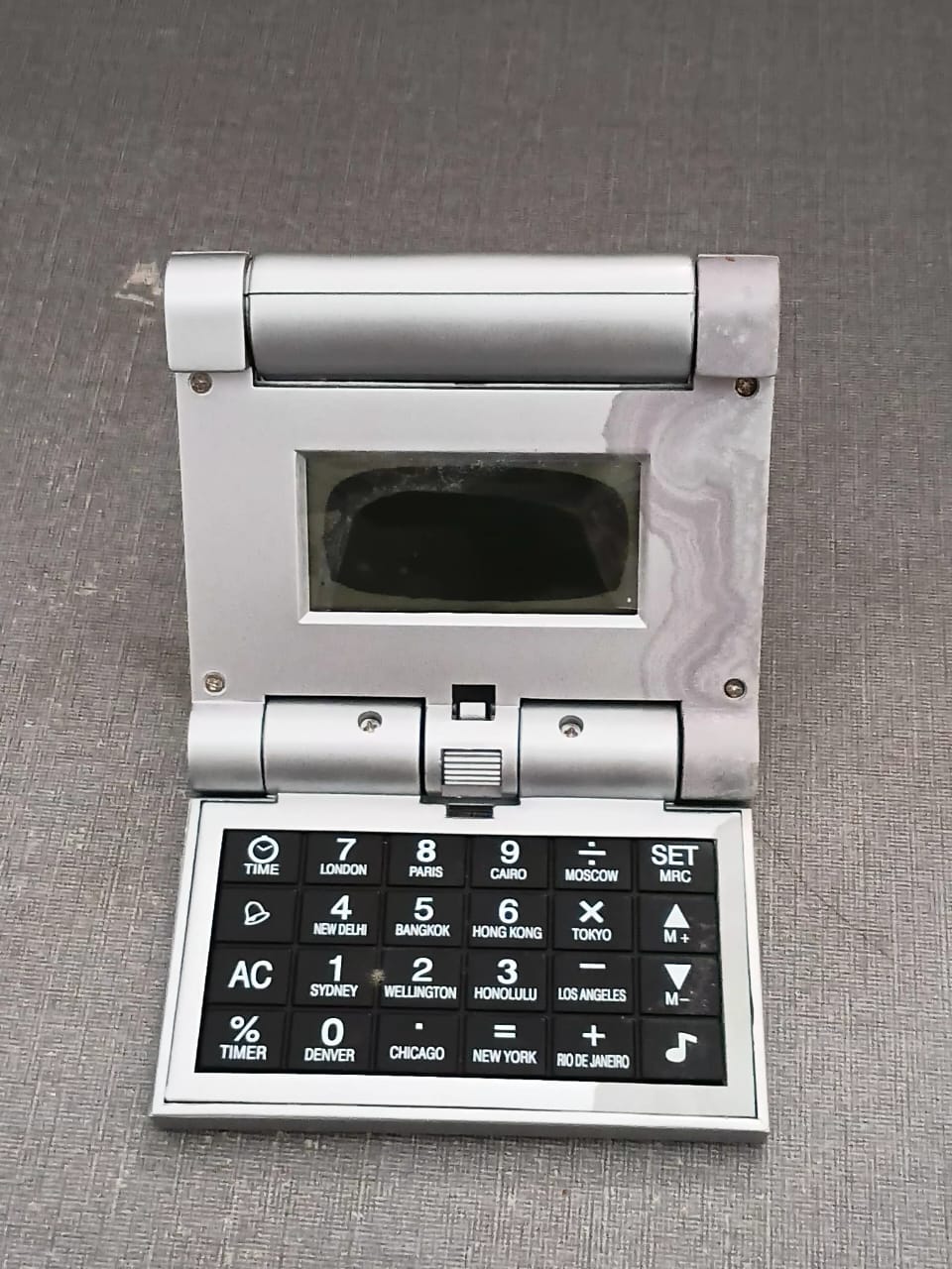 Global Executive World Time Travel Clock & Calculator Global Executive World Time Travel Clock & Calculator